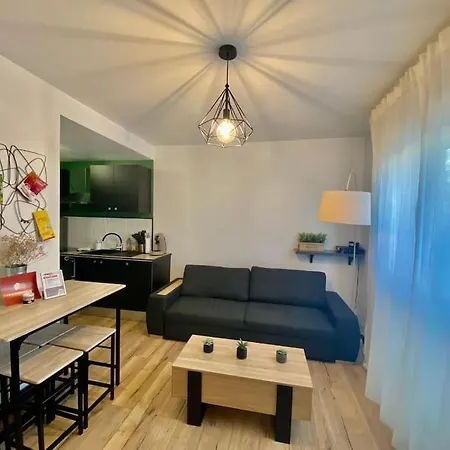 Apartment Clos Pasteur Modern For 4 People *